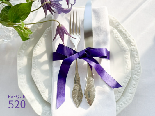 Doubleface Satinband in Schweizer Qualität. 13 Lilatöne mit zart schimmernder Farbtiefe in 7 Breiten. Schadstofffrei