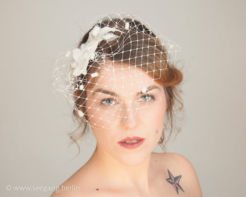 BIRDCAGE - BRIDAL VEIL HEADDRESS WITH AIRY DRAPED LACE FLOWERS © Seegang Berlin