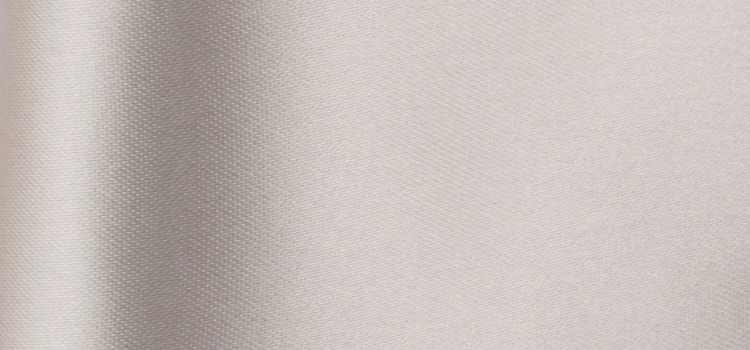 Satinband Platinum 716 - Pudriges Weiß