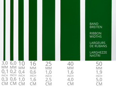 Doubleface Satinband in Schweizer Qualität. 13 dunkle Grüntöne mit zart schimmernder Farbtiefe in 7 Breiten. Schadstofffrei.