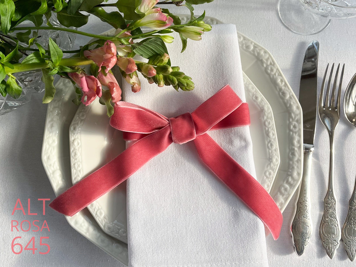 Edles Samtband in Schweizer Qualität. 10 Rosa- und Pinktöne mit zart schimmernder Farbtiefe in 4 Breiten. Schadstofffrei