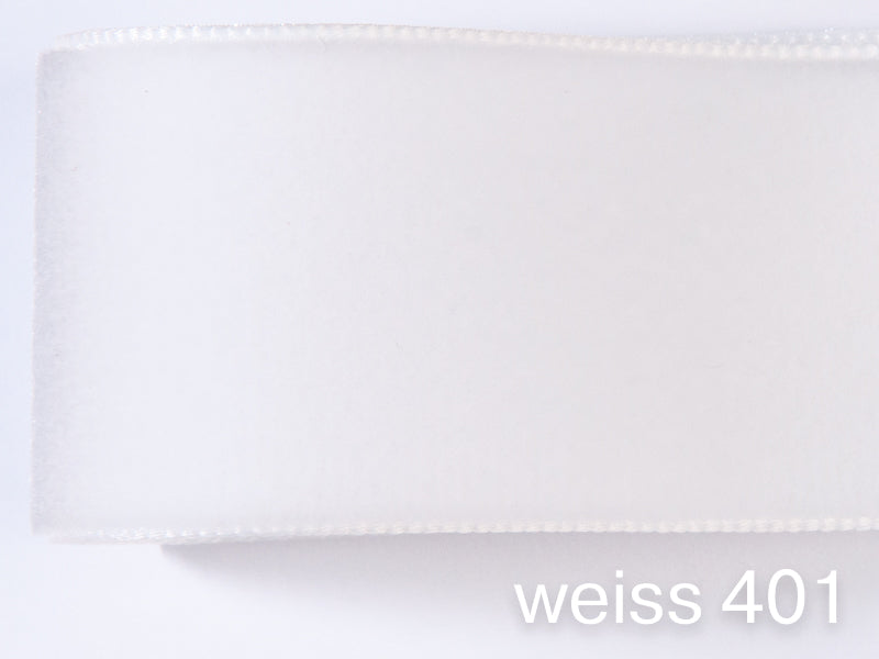 Swiss quality velvet ribbon. 7 shades of white with delicately shimmering color depth in 7 widths. Free of harmful substances.