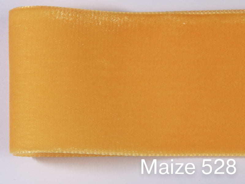 Swiss quality velvet ribbon. 4 shades of yellow with delicately shimmering depth of color in 7 widths. Free of harmful substances.