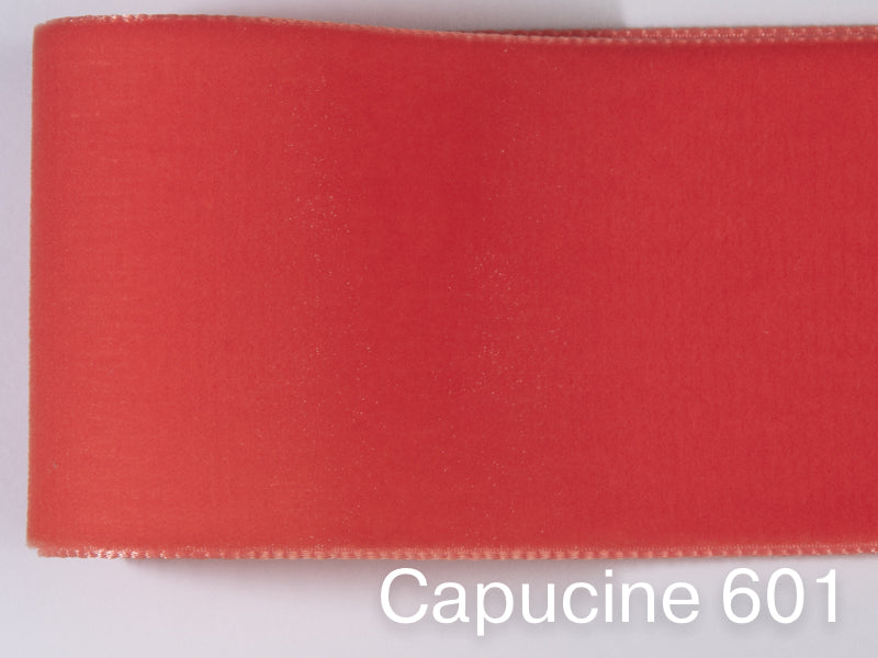 Swiss quality velvet ribbon. 4 shades of orange with a delicately shimmering depth of color in 7 widths. Free of harmful substances.