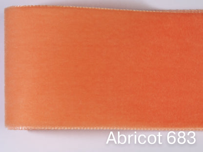 Swiss quality velvet ribbon. 4 shades of orange with a delicately shimmering depth of color in 7 widths. Free of harmful substances.
