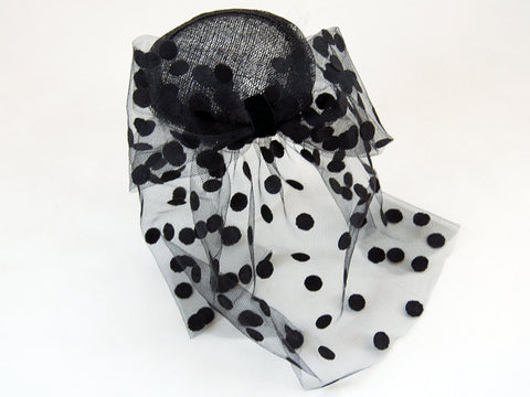 BIRDCAGE - VEIL FASCINATOR WITH GLAMOROUS POLKA DOTS FOR ELEGANT OCCASIONS
