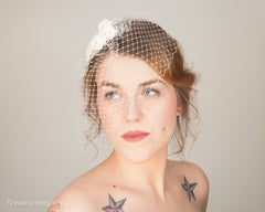 BIRDCAGE - BRIDAL VEIL HEADDRESS WITH ROSES IN MANY SHADES OF WHITE, CREME, IVORY AND CHAMPAGNE © Seegang Berlin