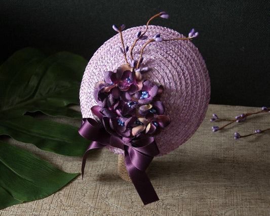 FASCINATOR - PURPLE HAT IN MAUVE TO LAVENDER AND HYACINTH COLOURS © Seegang Berlin