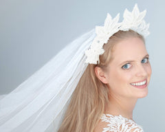 HAIR CIRCLET - BRIDAL LACE SCULPTURE HAIR ACCESSORY IN NATURAL WHITE COLOUR © Seegang Berlin