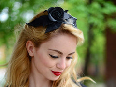 HAIR CIRCLET - LEATHER HEADBAND IN BLACK WITH A ROSE AND LEAFS © Seegang Berlin