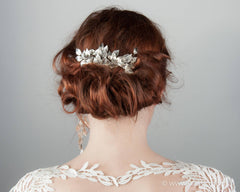 HAIR COMB - BRIDAL JEWELLERY FOR HAIRDOS IN GREEK GODDES STYLE © Seegang Berlin