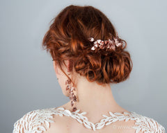 HAIR COMB - BRIDAL JEWELLERY WITH LEAFS IN TRENDING RED ROSÉ GOLD © Seegang Berlin